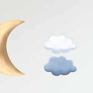 Väggklistermärke med en grå halvmåne, stjärnor och moln.